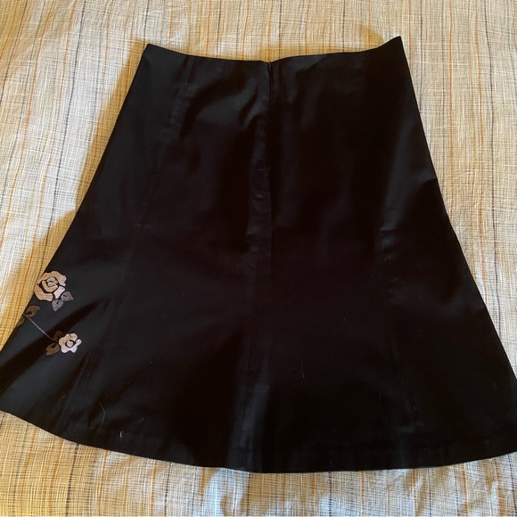 Black floral midi skirt - Picture 2 of 7